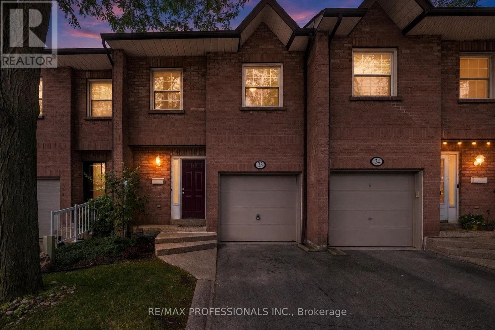 23- 2004 Glenada Crescent