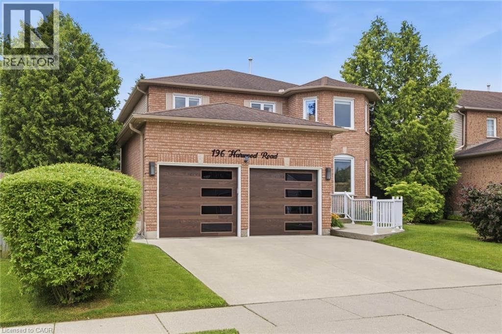 Single Family at 196 HARWOOD Road, Cambridge, Ontario - Photo 3 - RE/MAX Garden City Realty