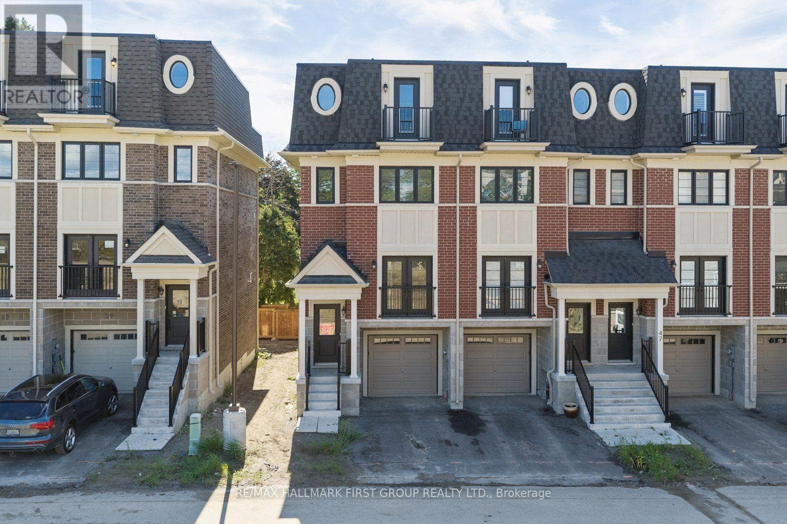 55 Marret Lane