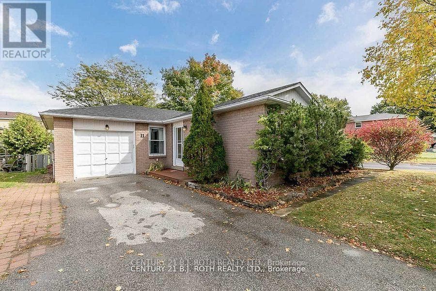 11 Cartwright Drive