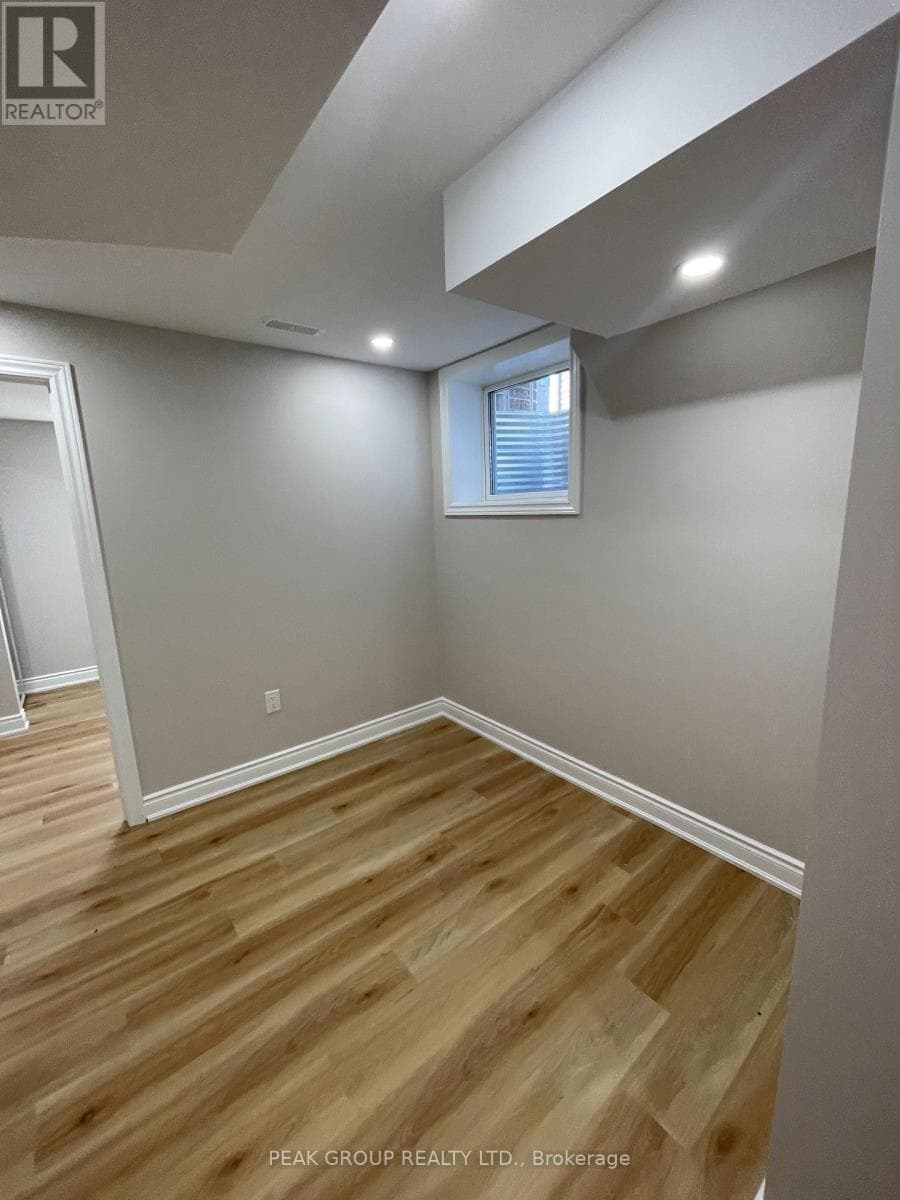 Single Family at Lower- 21 Keelson Street, Welland (Dain City), Ontario - Photo 8 - RE/MAX Garden City Realty