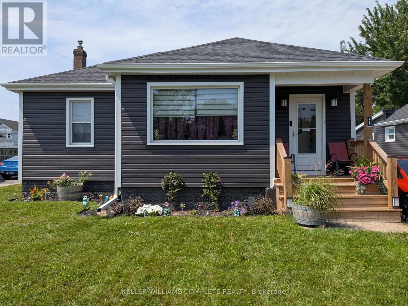 487 SCHOLFIELD Avenue