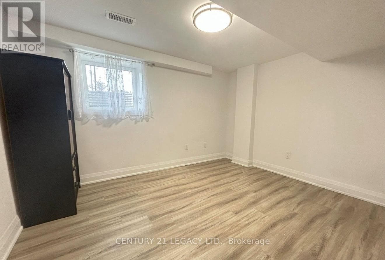 Single Family at 68 Singleton Road, Toronto (Wexford-Maryvale), Ontario - Photo 7 - RE/MAX Garden City Realty