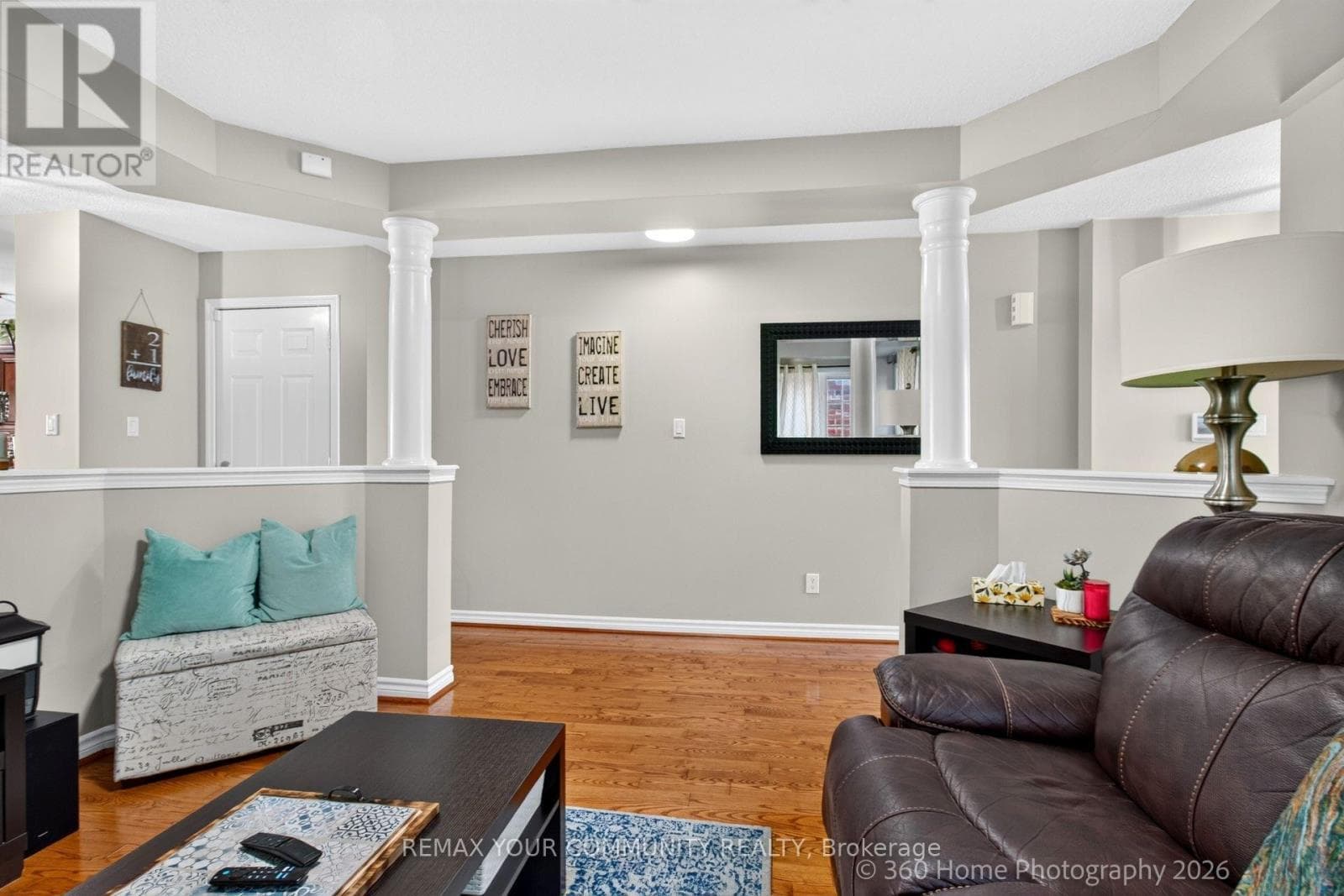 Single Family at 1614 Avonmore Square, Pickering (Town Centre), Ontario - Photo 4 - RE/MAX Garden City Realty