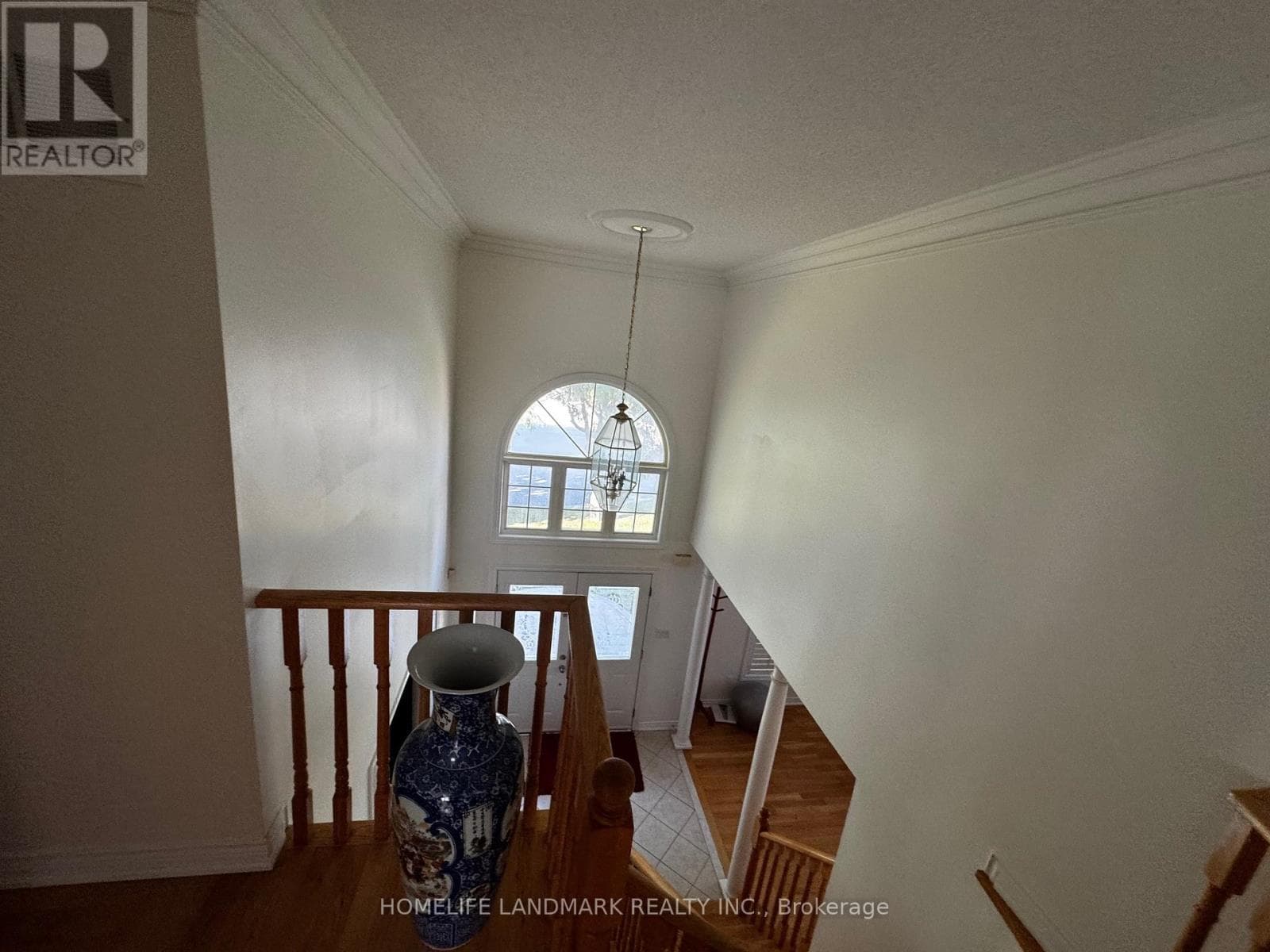 Single Family at 33 Ramsgate Court, Markham (Milliken Mills East), Ontario - Photo 8 - RE/MAX Garden City Realty