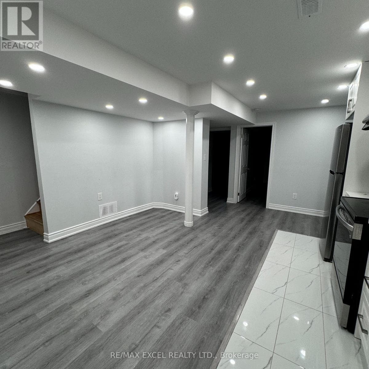 Single Family at Bsmt- 102 Galbraith Crescent, Markham (Milliken Mills East), Ontario - Photo 6 - RE/MAX Garden City Realty