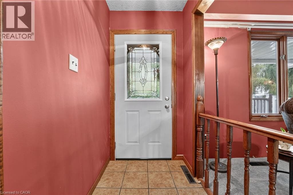 Single Family at 3294 SOUTH GRIMSBY ROAD 7, West Lincoln, Ontario - Photo 8 - RE/MAX Garden City Realty