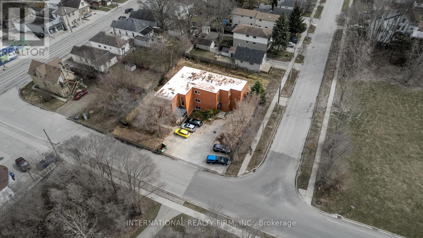 Multi-family at 2- 24 Brookside Street, London South (South F), Ontario - Photo 10 - RE/MAX Garden City Realty