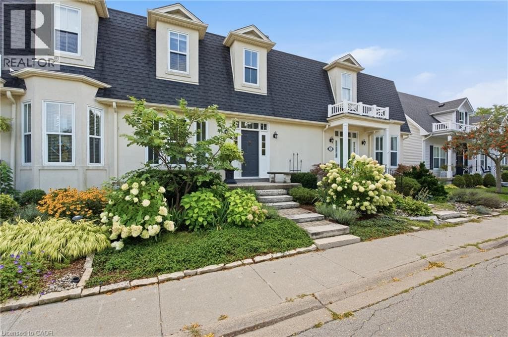 Single Family at 25 BALMORAL Drive, Niagara-on-the-Lake, Ontario - Photo 2 - RE/MAX Garden City Realty