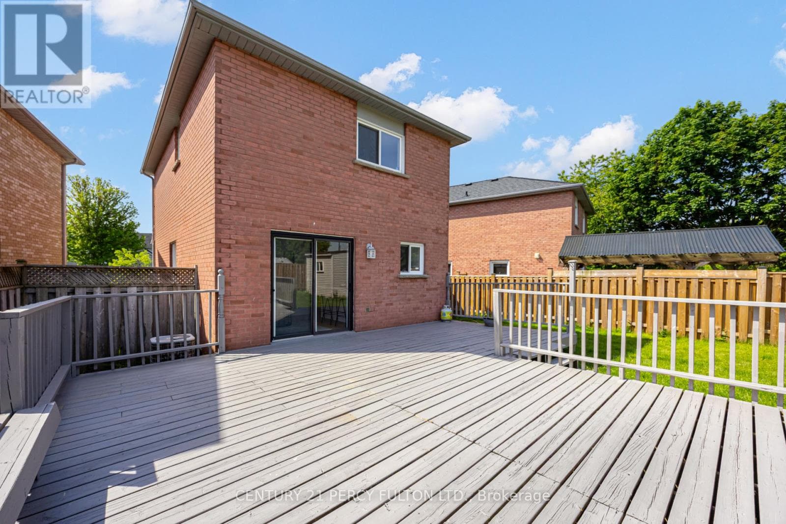 Single Family at 611 Atwood Crescent, Pickering (West Shore), Ontario - Photo 2 - RE/MAX Garden City Realty
