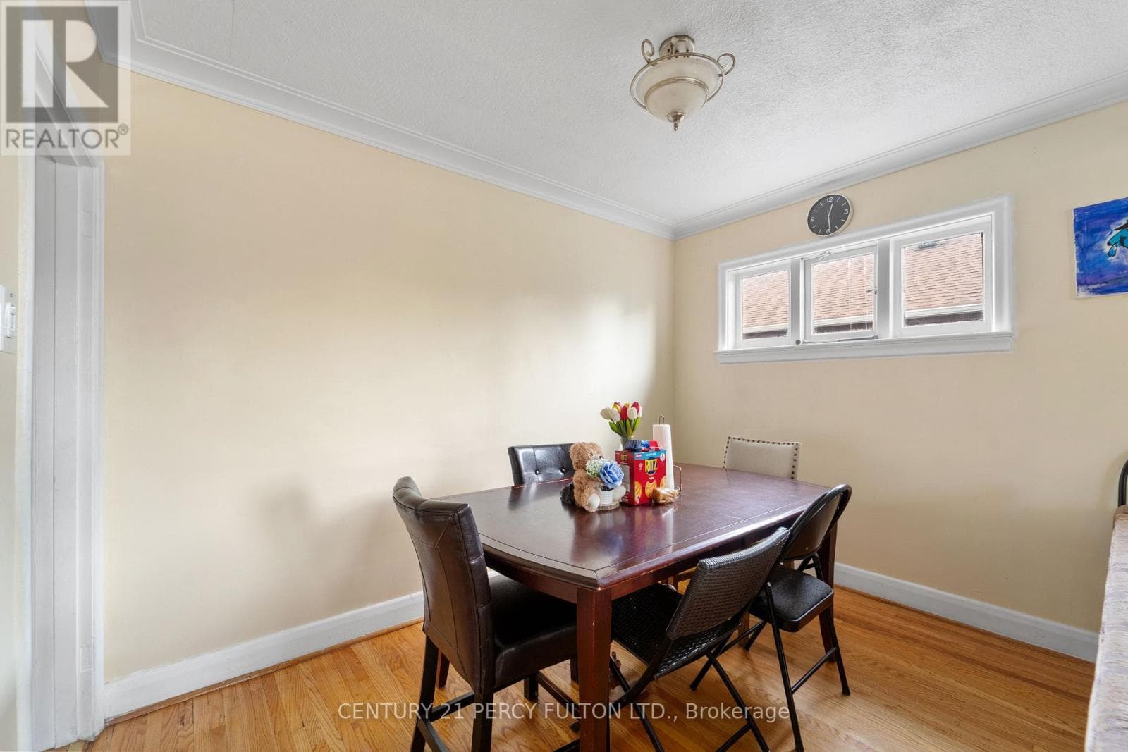 Single Family at 10 Belmore Avenue, Toronto (Wexford-Maryvale), Ontario - Photo 9 - RE/MAX Garden City Realty