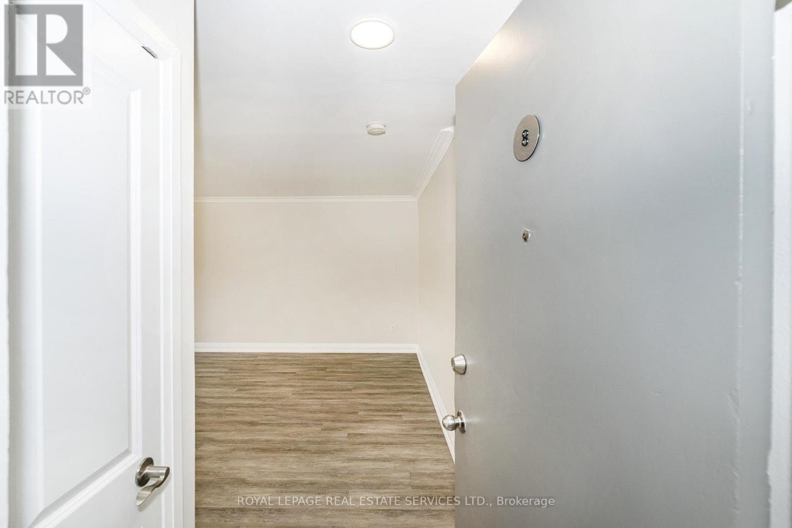 Multi-family at 8- 2637 Keele Street, Toronto (Maple Leaf), Ontario - Photo 9 - RE/MAX Garden City Realty