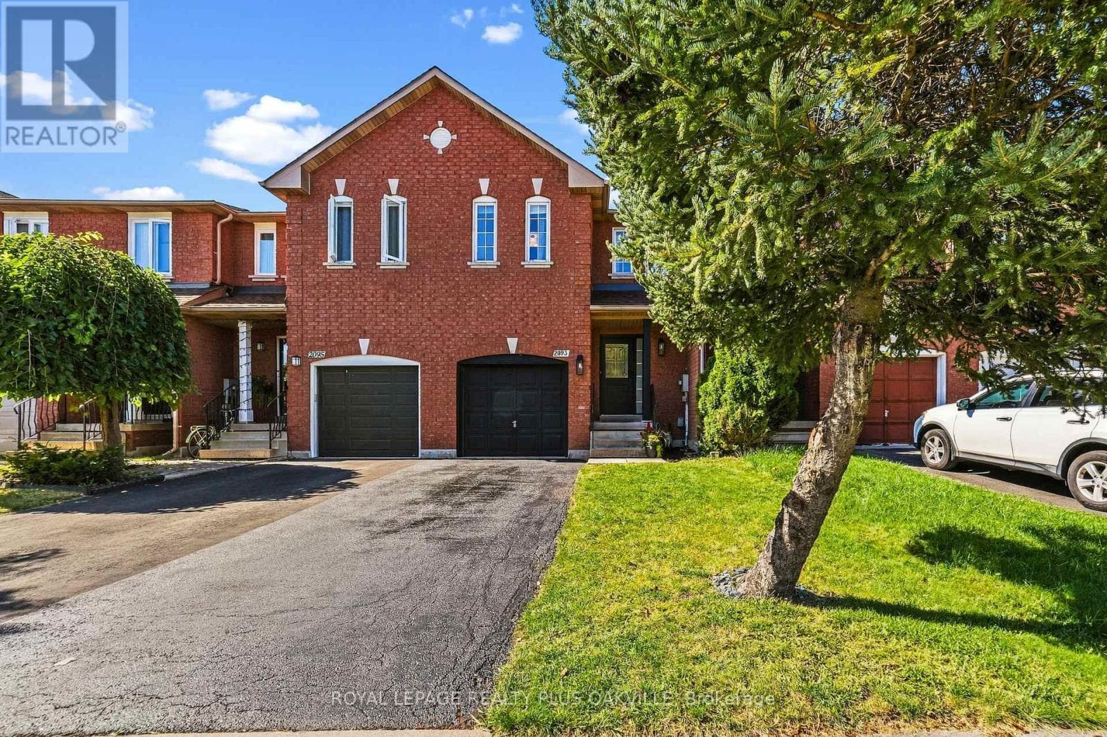 2093 Golden Orchard Trail