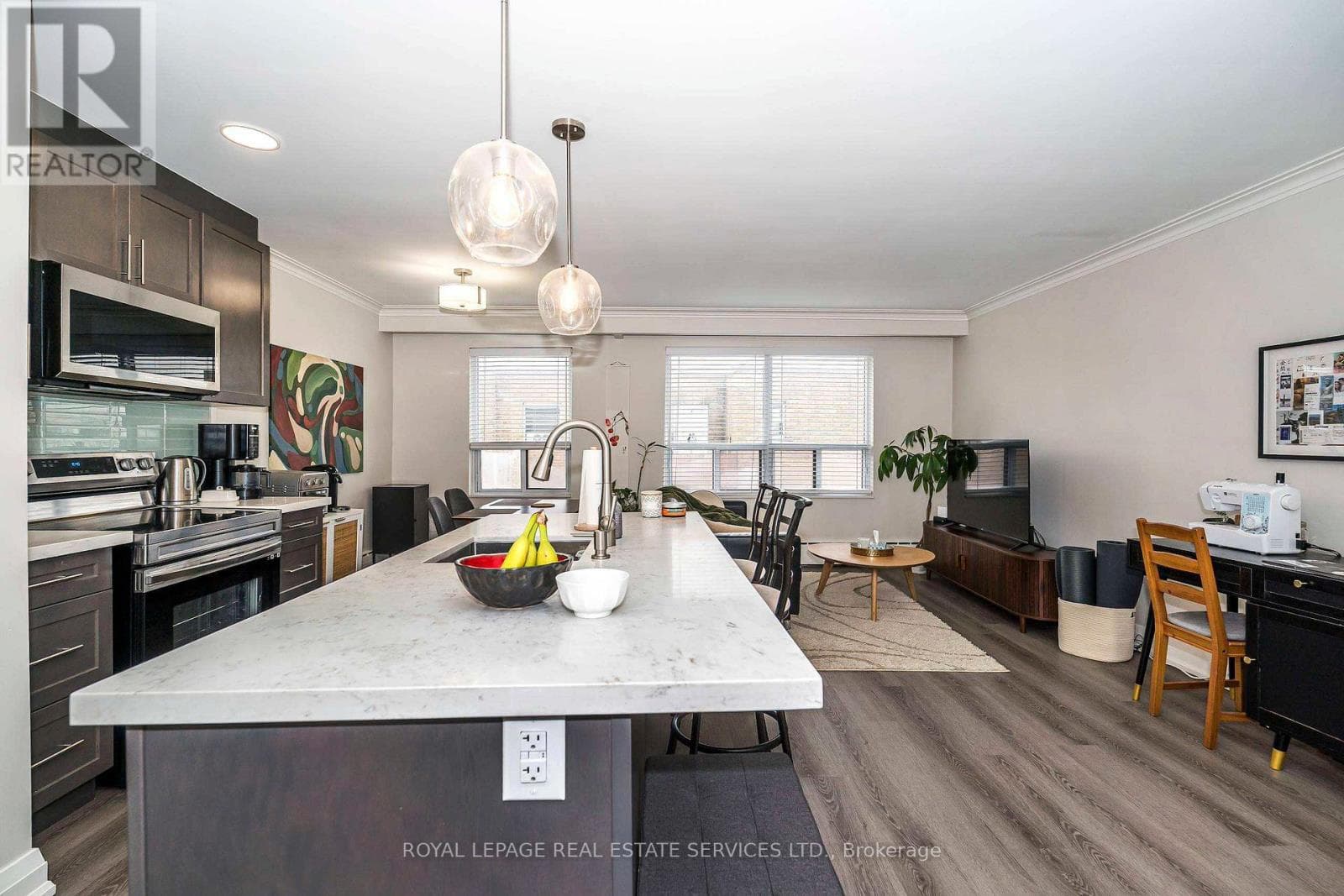 Multi-family at 11- 2637 Keele Street, Toronto (Maple Leaf), Ontario - Photo 10 - RE/MAX Garden City Realty