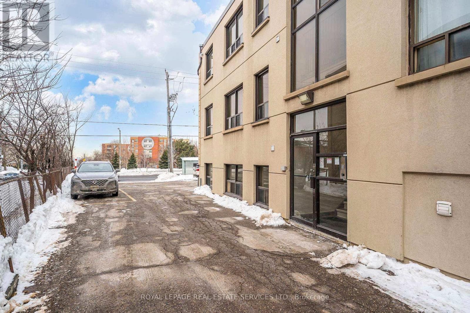 Multi-family at 11- 2637 Keele Street, Toronto (Maple Leaf), Ontario - Photo 7 - RE/MAX Garden City Realty