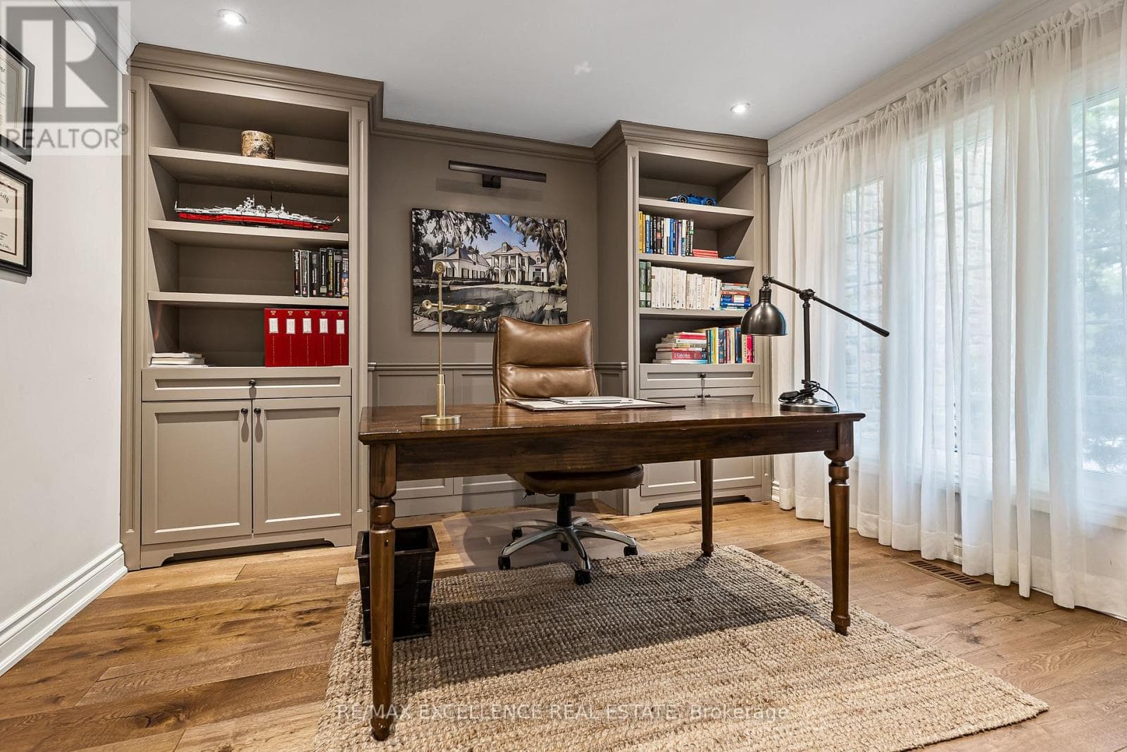 Single Family at 2446 Hammond Road, Mississauga (Sheridan), Ontario - Photo 5 - RE/MAX Garden City Realty