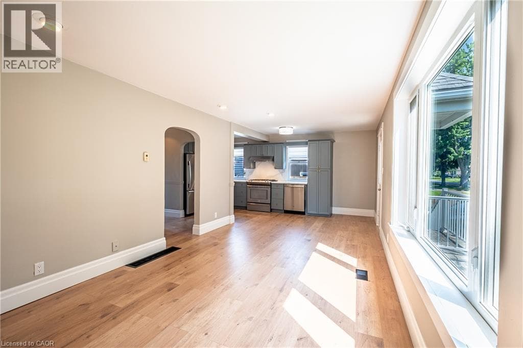 Single Family at 43 GHENT Street, St. Catharines, Ontario - Photo 8 - RE/MAX Garden City Realty