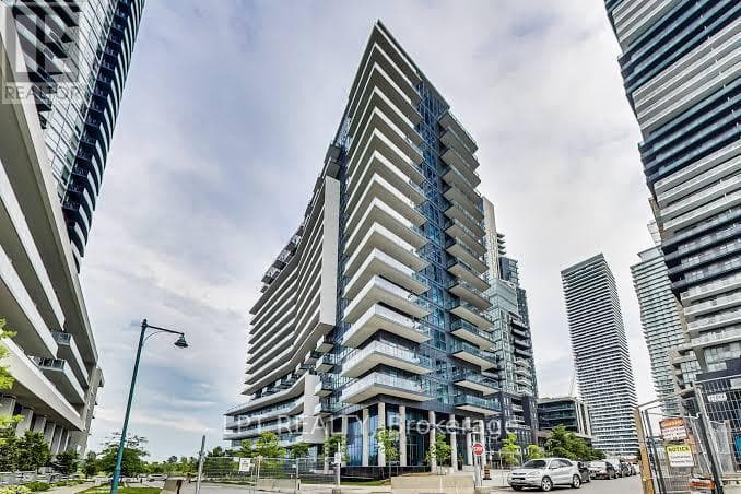 1015- 39 Annie Craig Drive