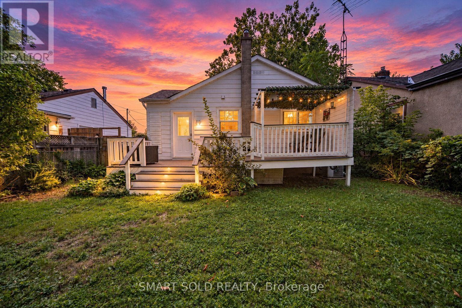 Single Family at 7 Elmwood Avenue, St. Catharines (E. Chester), Ontario - Photo 8 - RE/MAX Garden City Realty