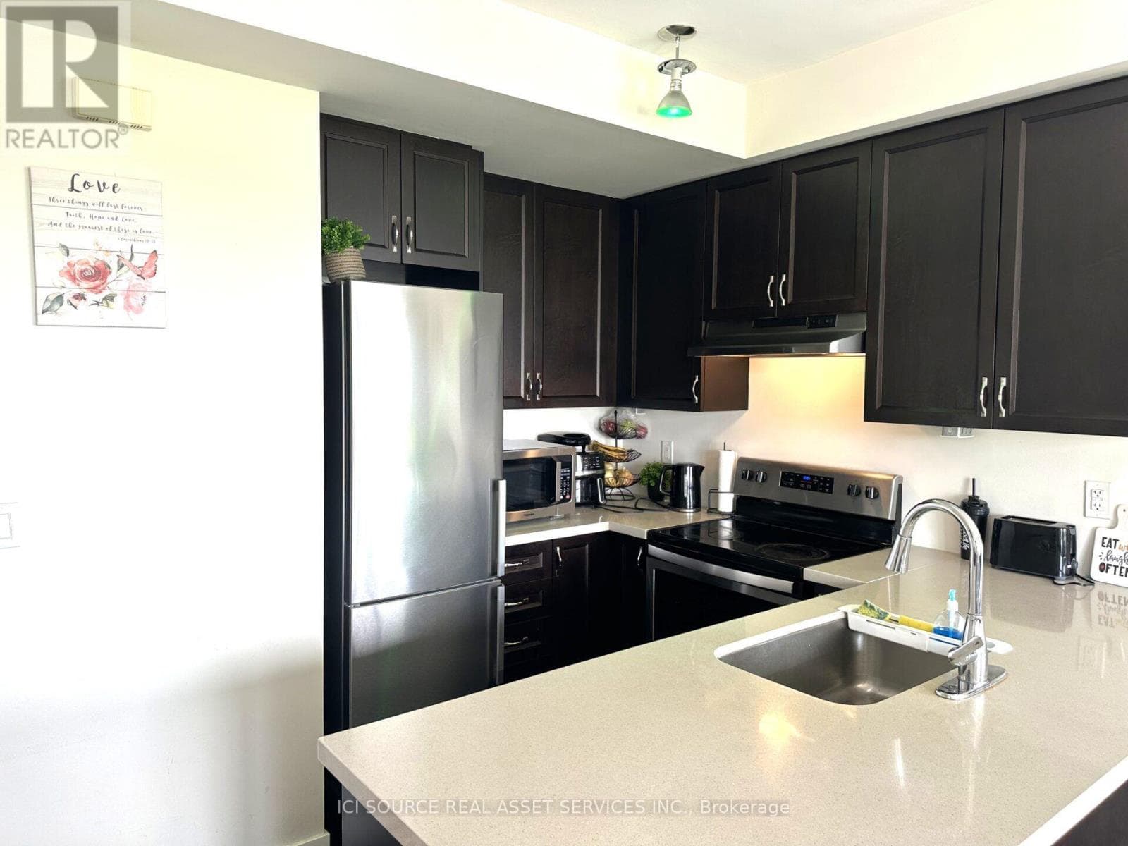 Single Family at 520- 1711 Pure Springs Boulevard, Pickering (Duffin Heights), Ontario - Photo 10 - RE/MAX Garden City Realty