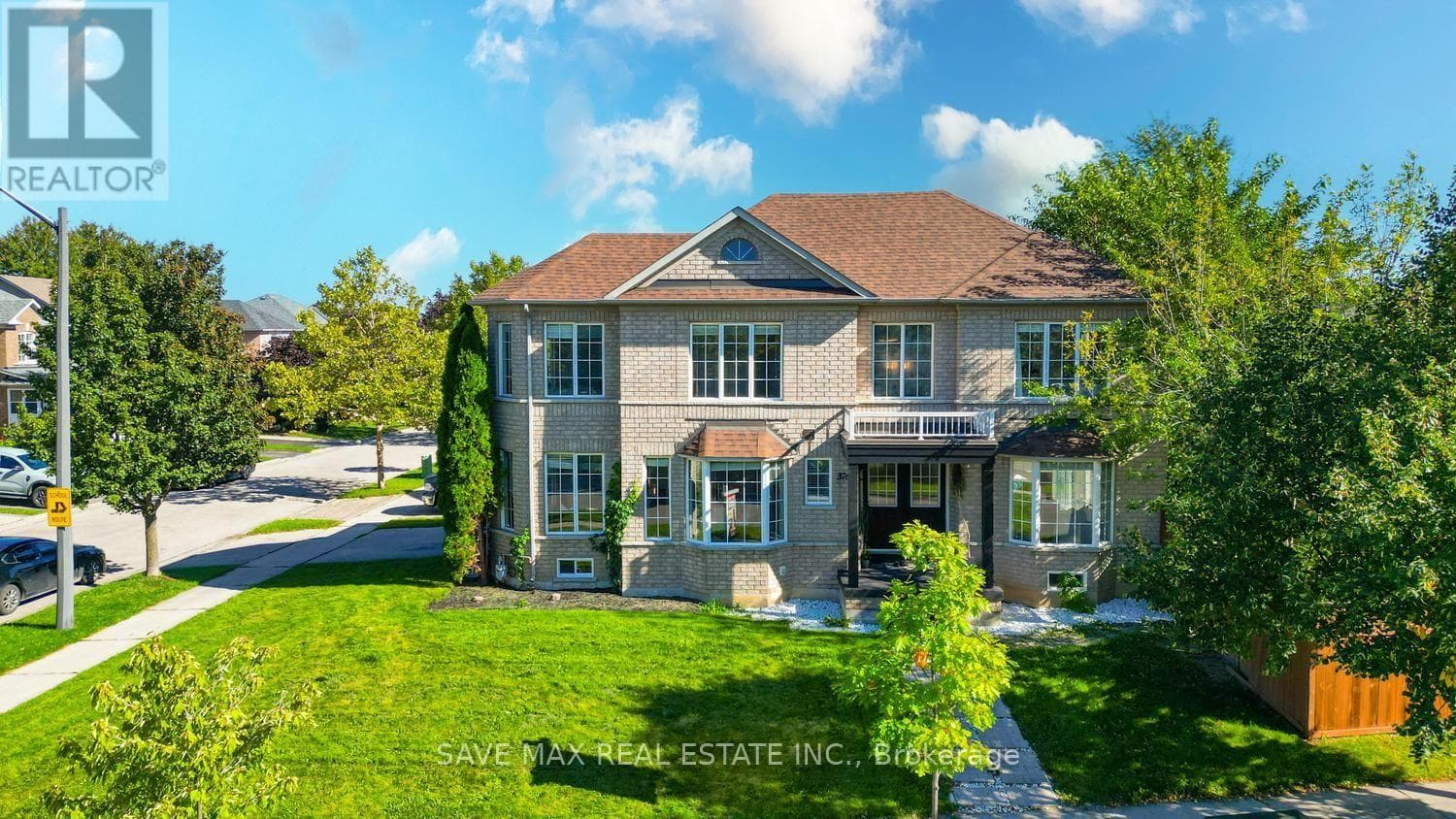 Single Family at 3762 Freeman Terrace, Mississauga (Churchill Meadows), Ontario - Photo 3 - RE/MAX Garden City Realty
