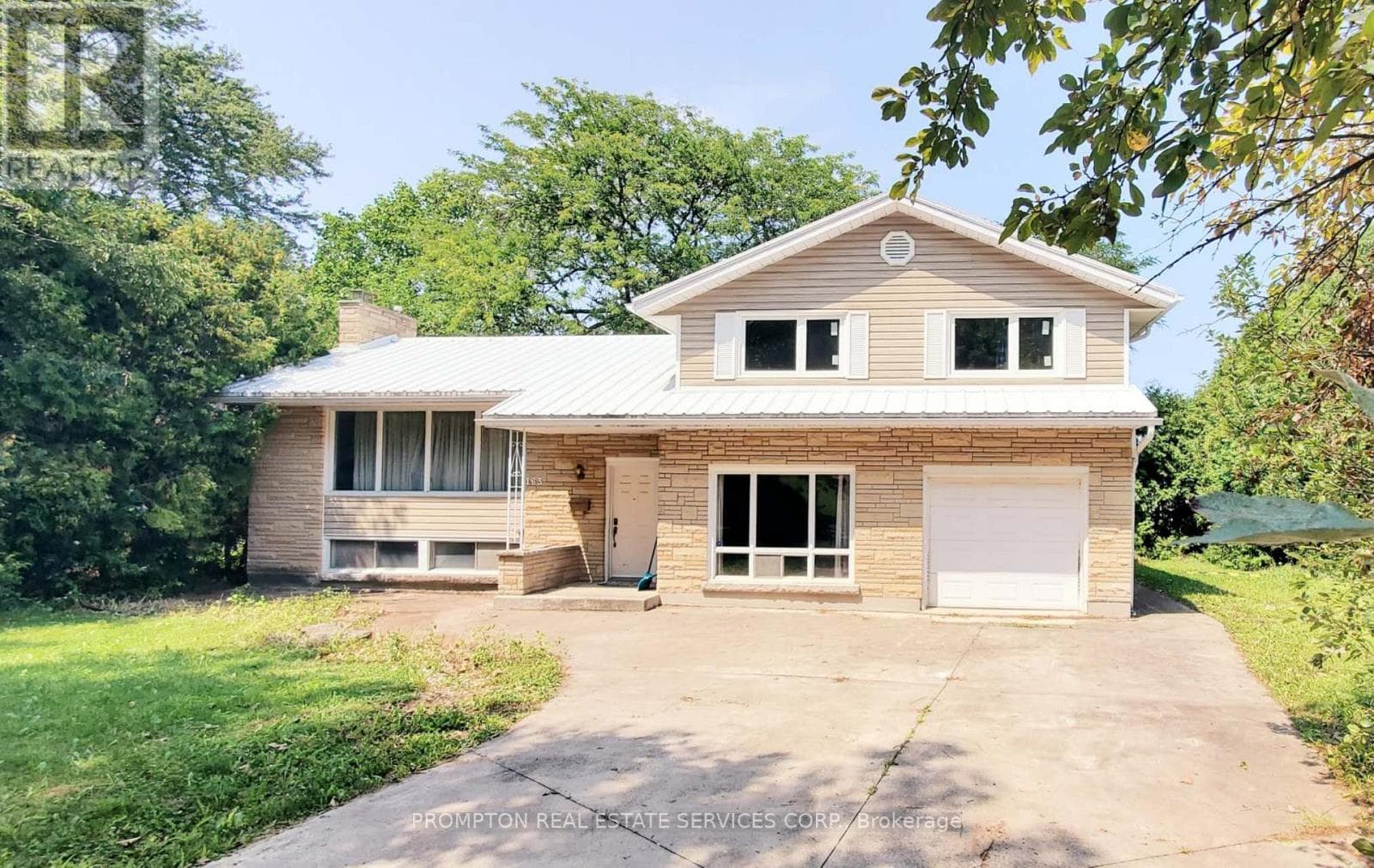 163 Woodside Drive