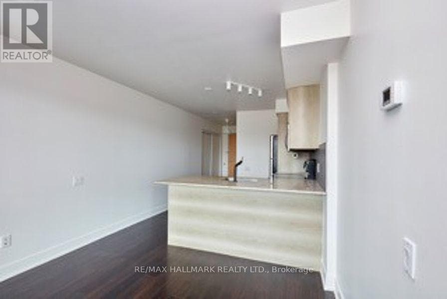 Single Family at 306- 1048 Broadview Avenue, Toronto (Broadview North), Ontario - Photo 8 - RE/MAX Garden City Realty