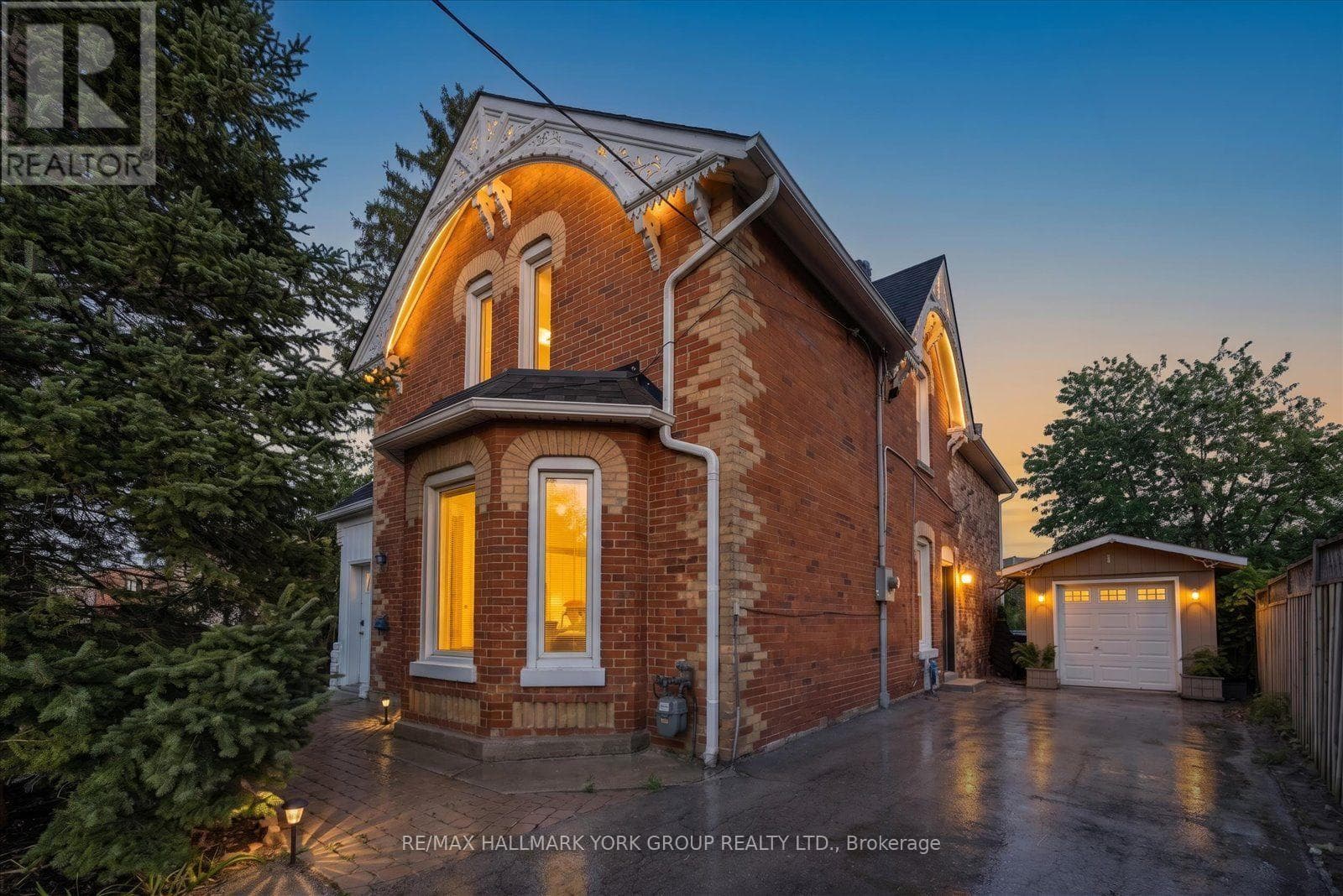 16 Scarboro Street