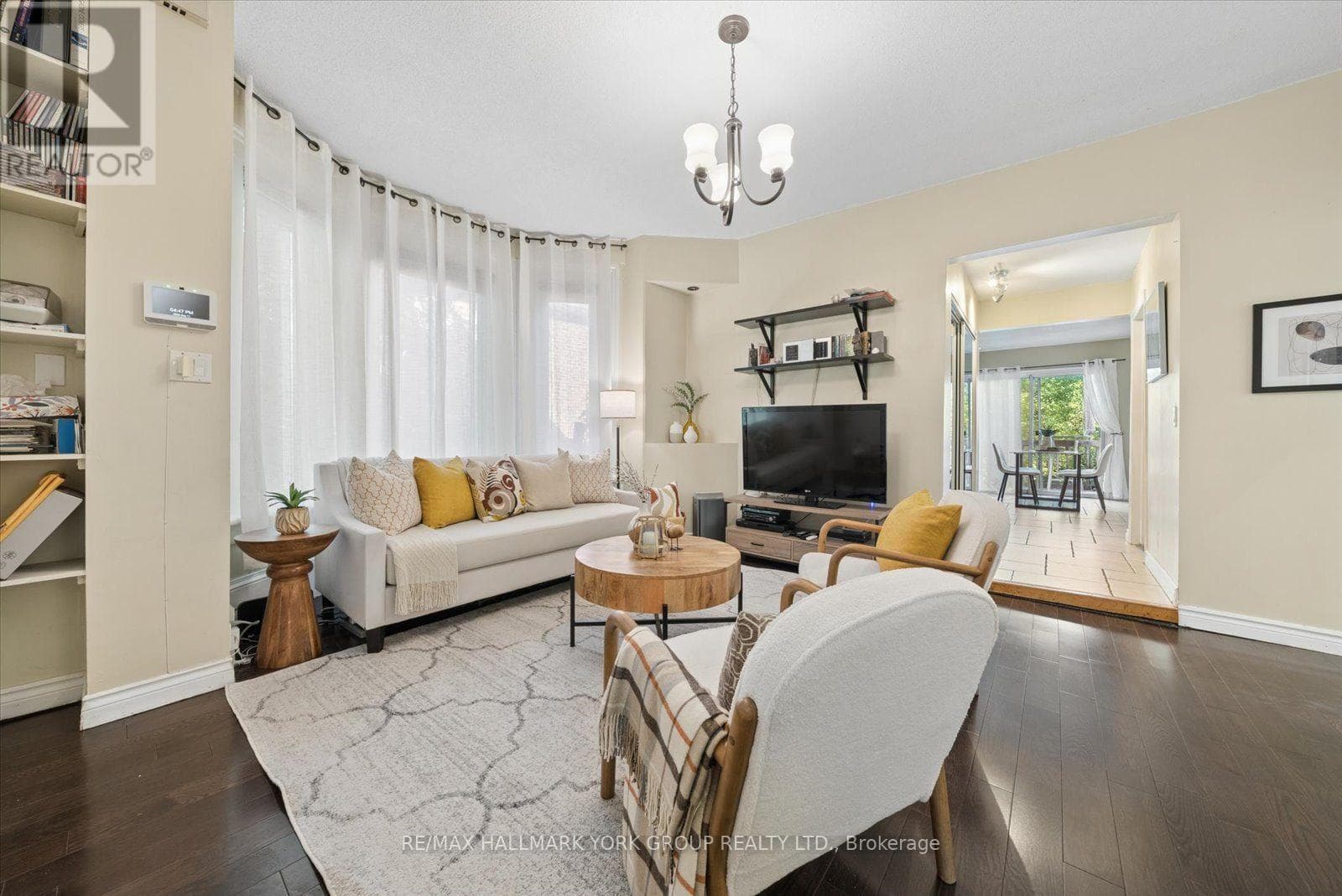 Single Family at 16 Scarboro Street, Mississauga (Malton), Ontario - Photo 5 - RE/MAX Garden City Realty
