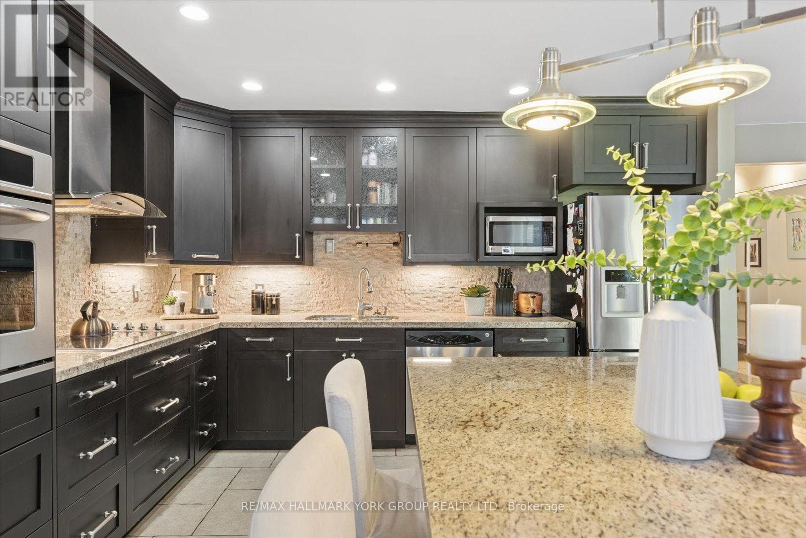Single Family at 16 Scarboro Street, Mississauga (Malton), Ontario - Photo 8 - RE/MAX Garden City Realty