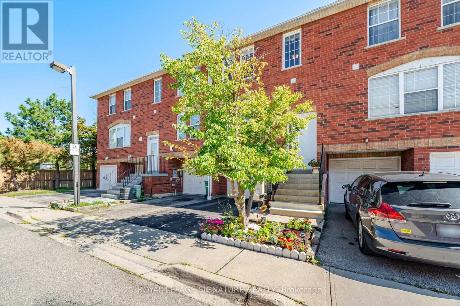 57- 6880 Meadowvale Town Centre Circle