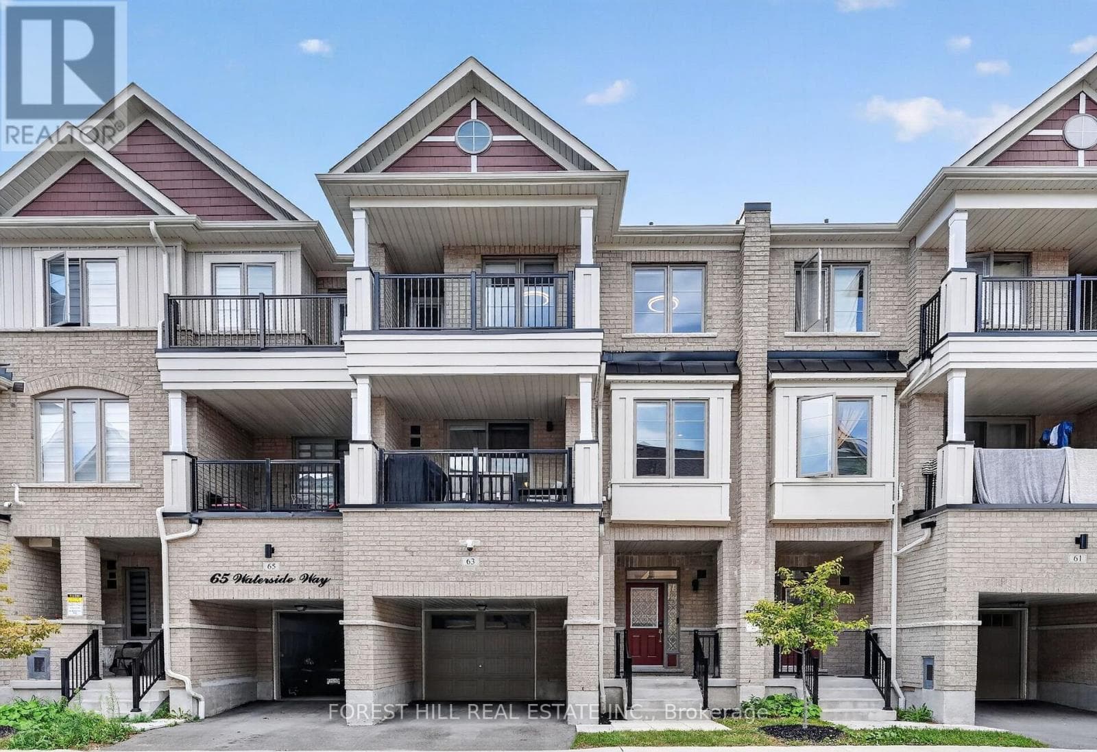 63 Waterside Way