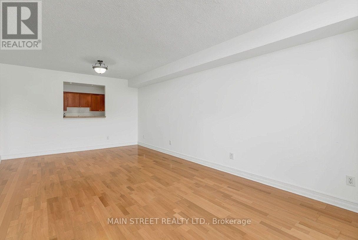 Single Family at 1008- 260 Davis Drive, Newmarket (Central Newmarket), Ontario - Photo 10 - RE/MAX Garden City Realty