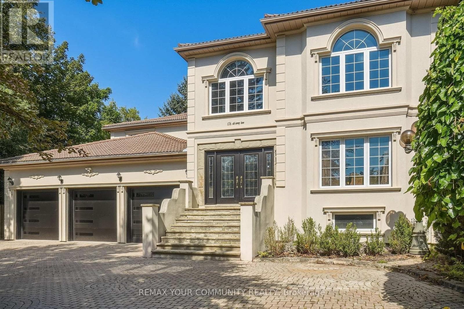 176 Old Surrey Lane
