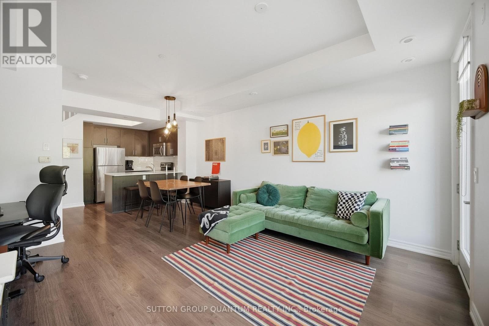 Single Family at 5- 145 Long Branch Avenue, Toronto (Long Branch), Ontario - Photo 3 - RE/MAX Garden City Realty