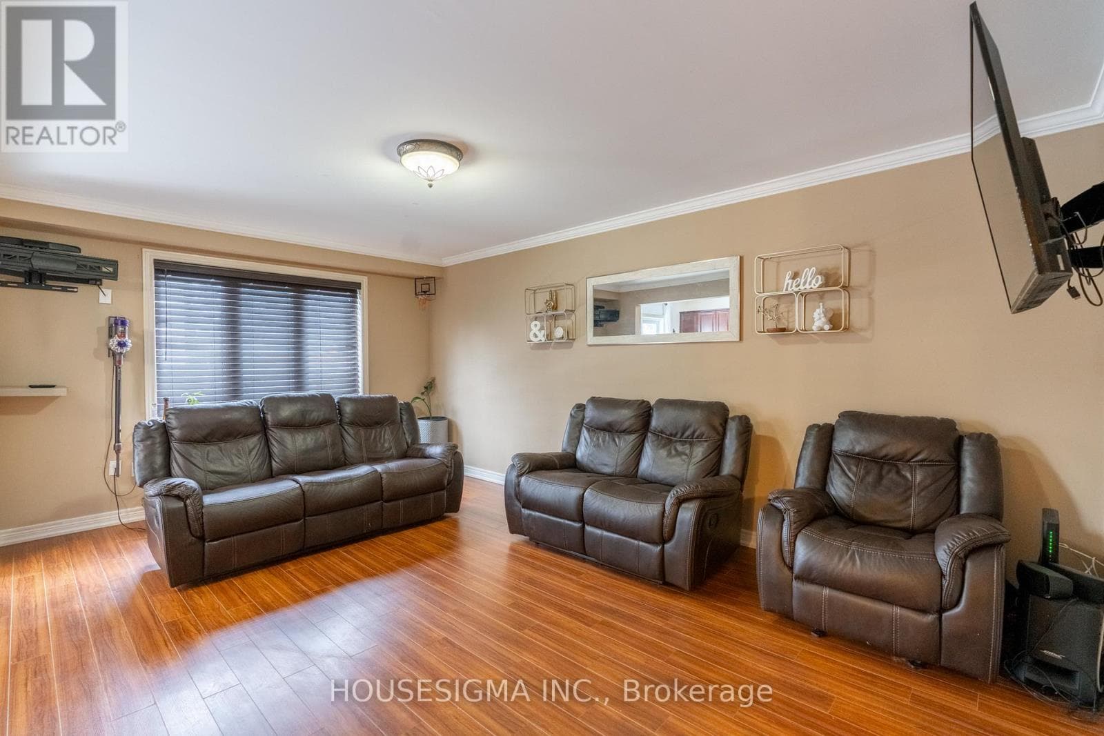 Single Family at 48 South Street, Thorold (Port Robinson), Ontario - Photo 4 - RE/MAX Garden City Realty