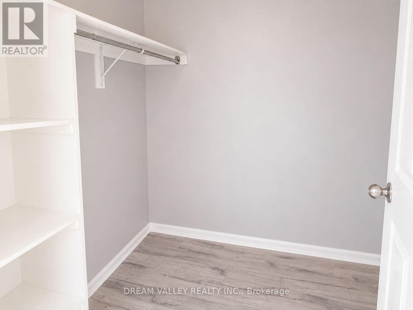 Single Family at 310- 3075 Thomas Street, Mississauga (Churchill Meadows), Ontario - Photo 9 - RE/MAX Garden City Realty
