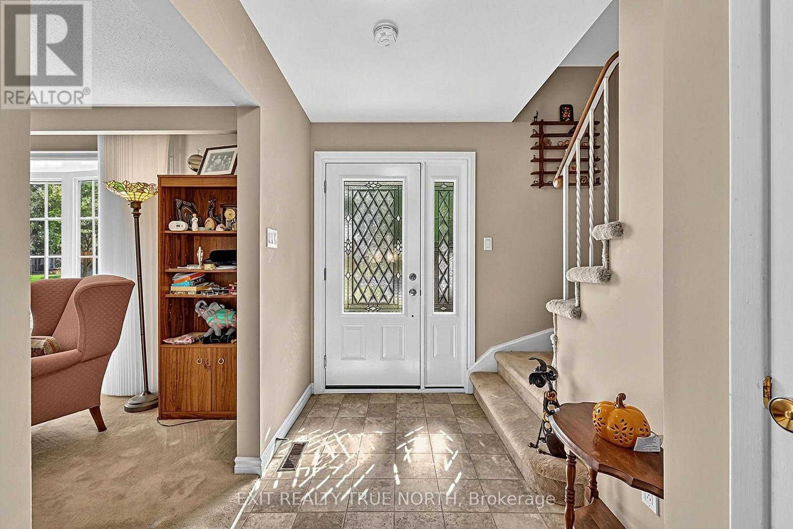 Single Family at 2661 Homelands Drive, Mississauga (Sheridan), Ontario - Photo 4 - RE/MAX Garden City Realty
