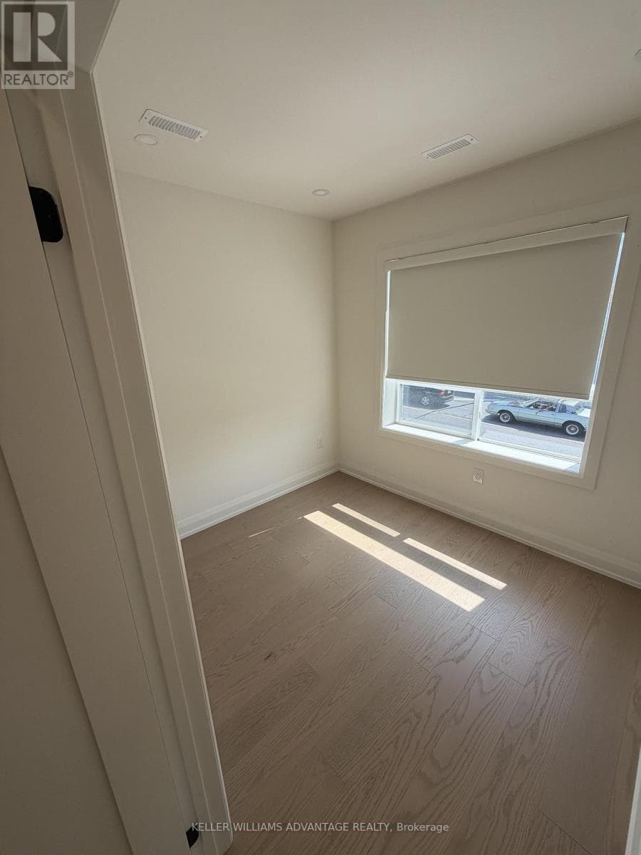 Single Family at 202- 2034 Danforth Avenue, Toronto (Danforth), Ontario - Photo 10 - RE/MAX Garden City Realty