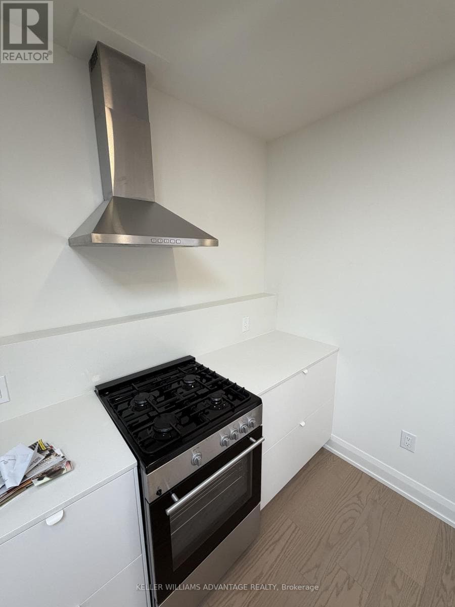 Single Family at 202- 2034 Danforth Avenue, Toronto (Danforth), Ontario - Photo 4 - RE/MAX Garden City Realty