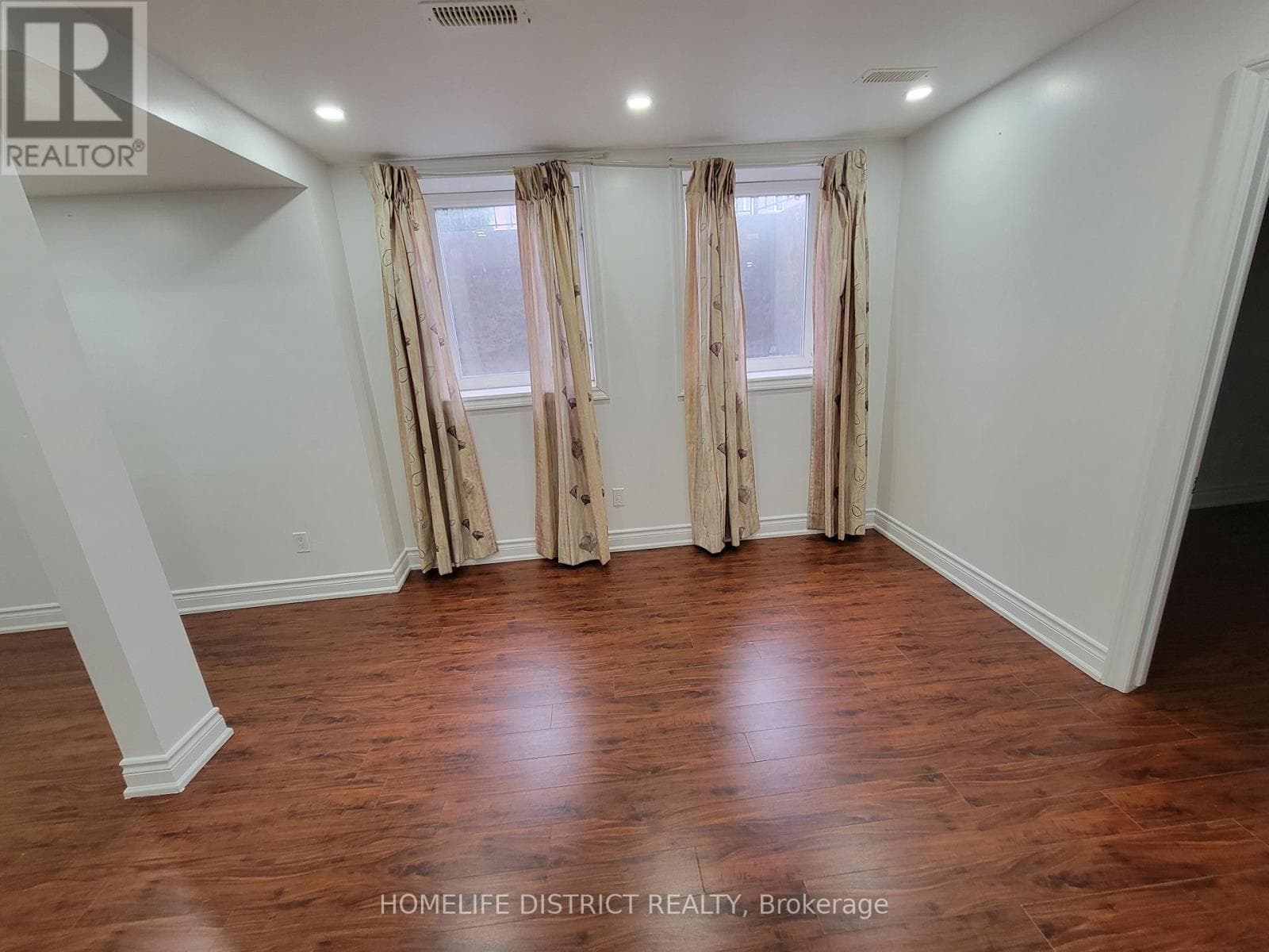 Single Family at 1 Netherway Crescent, Ajax (Northwest Ajax), Ontario - Photo 3 - RE/MAX Garden City Realty