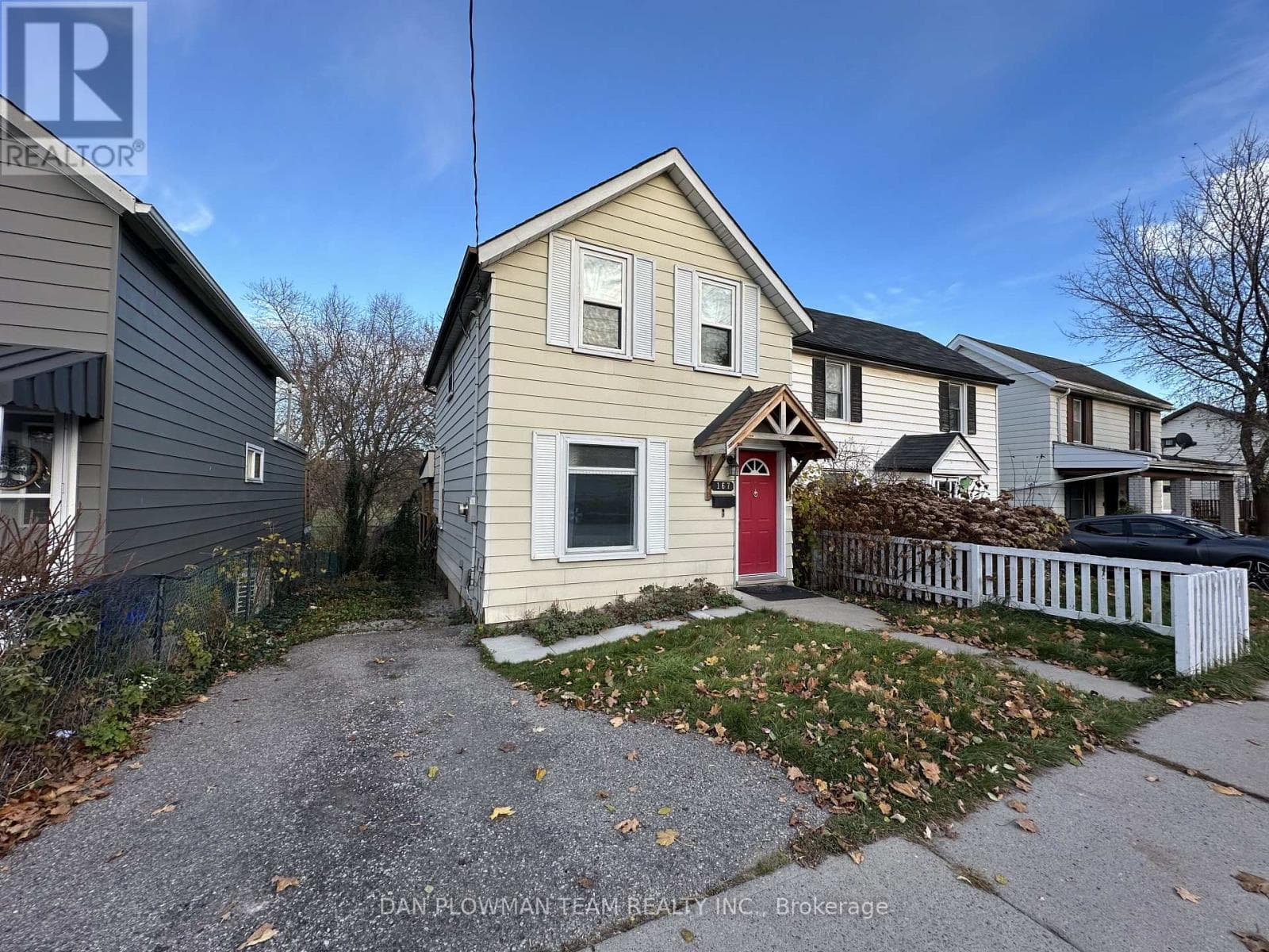 Single Family at 167 Nassau Street, Oshawa (Vanier), Ontario - Photo 2 - RE/MAX Garden City Realty