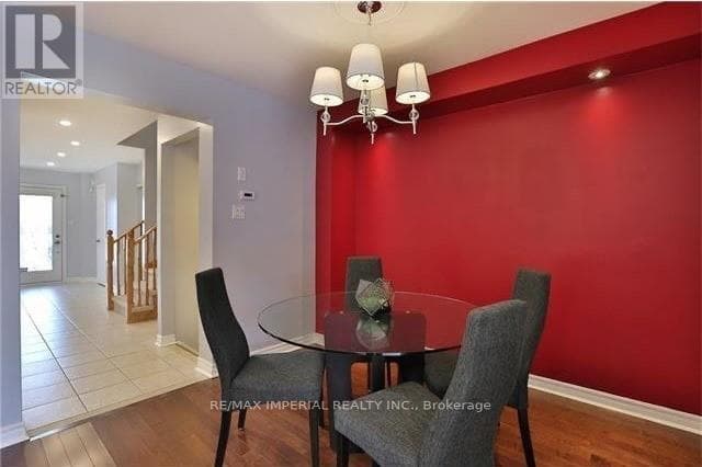 Single Family at 344 Riverstone Drive, Oakville (WC Wedgewood Creek), Ontario - Photo 7 - RE/MAX Garden City Realty