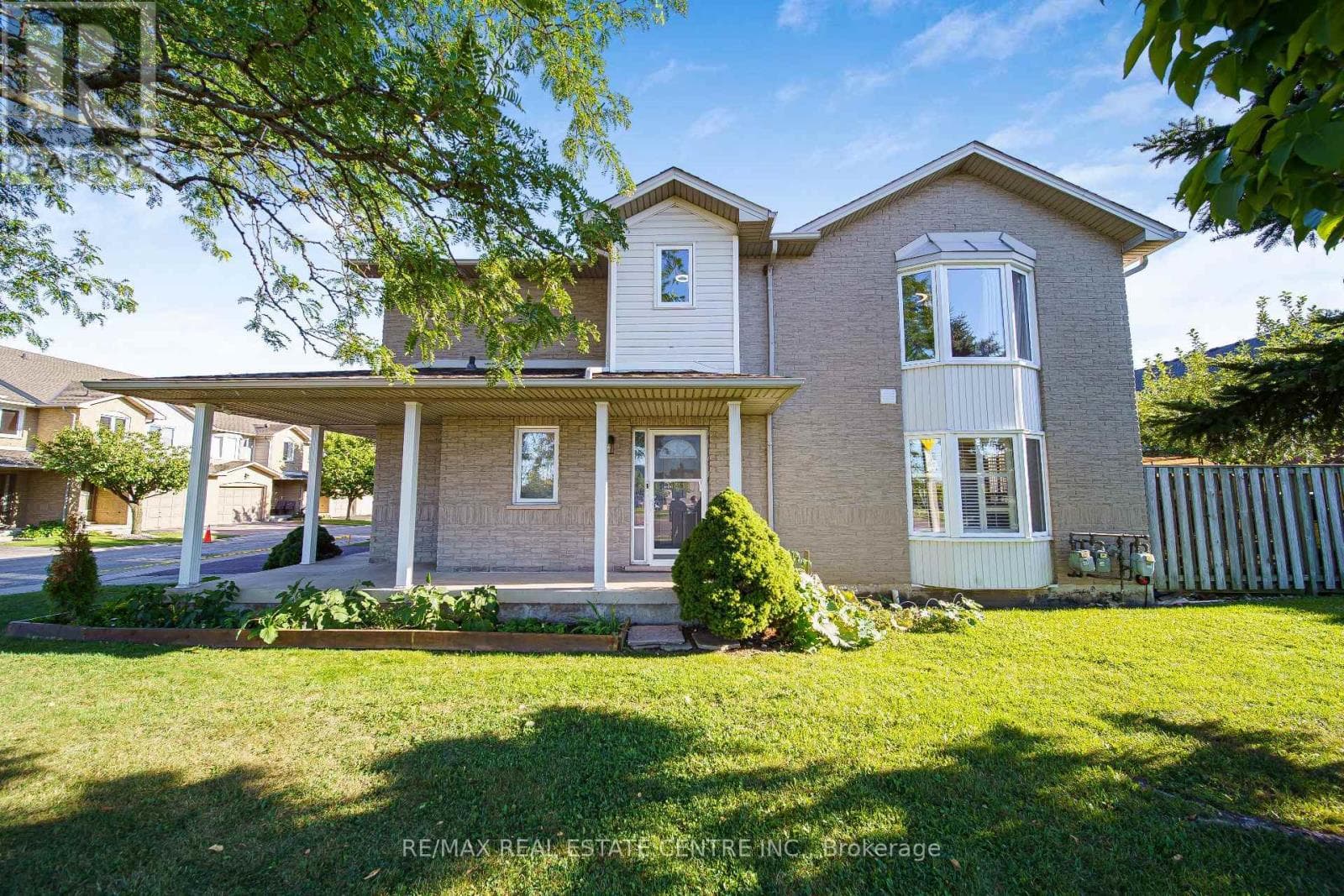 1- 800 Paramount Drive