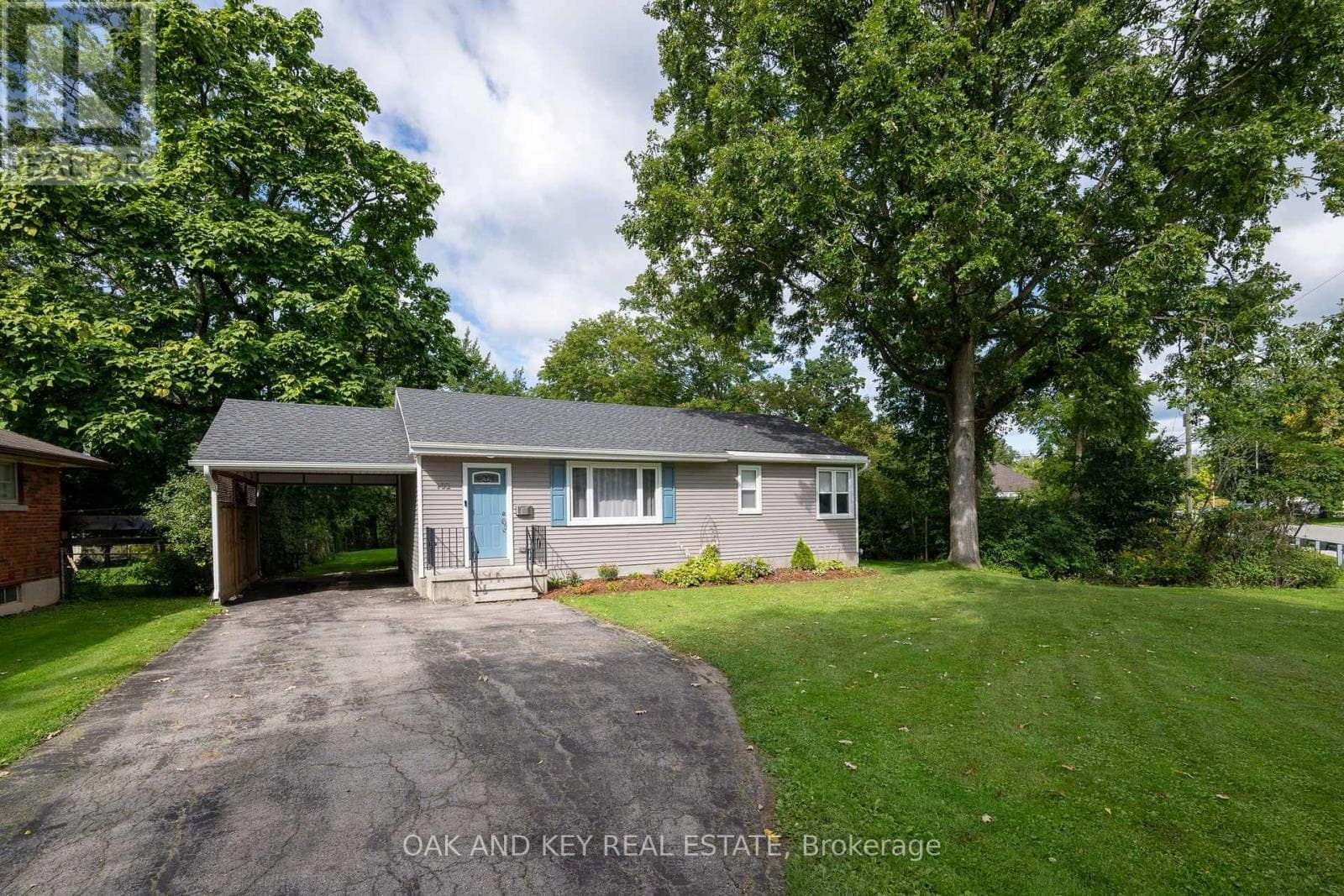 102 Crescent Avenue