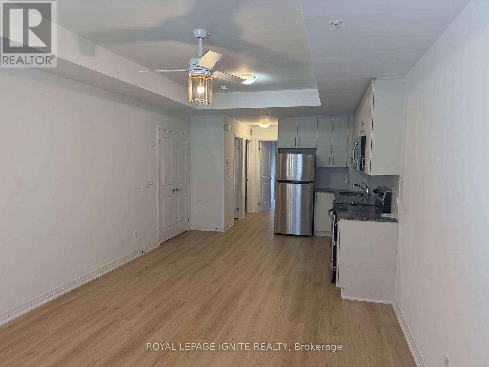 Single Family at 1013- 2635 William Jackson Drive, Pickering (Duffin Heights), Ontario - Photo 3 - RE/MAX Garden City Realty