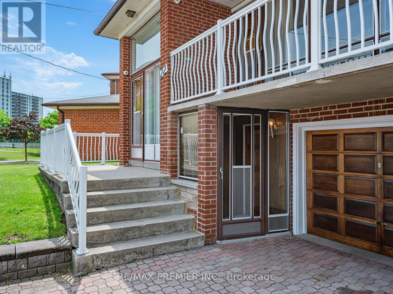 Single Family at 12 Goldcrest Boulevard, Toronto (Rustic), Ontario - Photo 2 - RE/MAX Garden City Realty