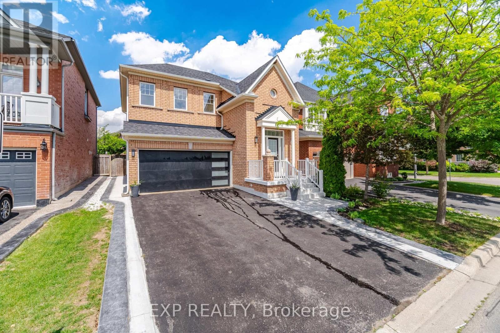 363 Holmes Crescent