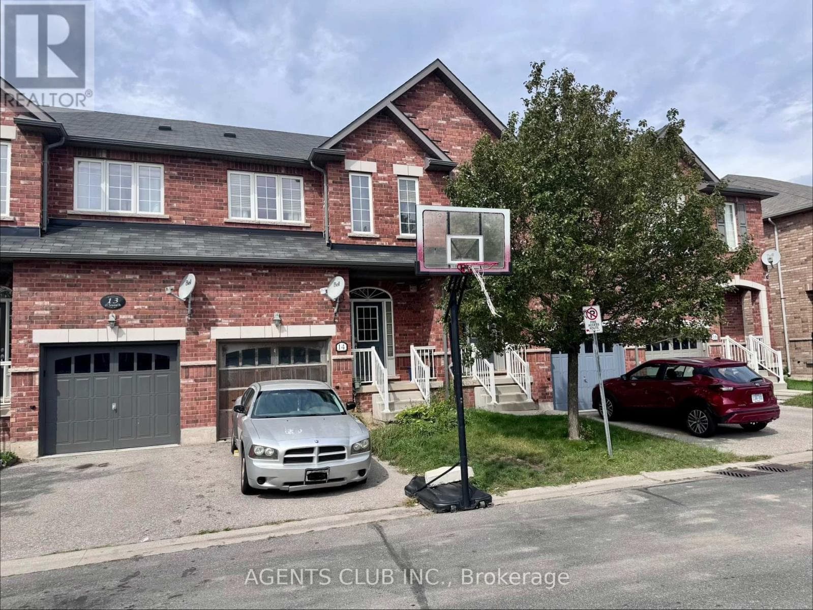 14- 651 Farmstead Drive