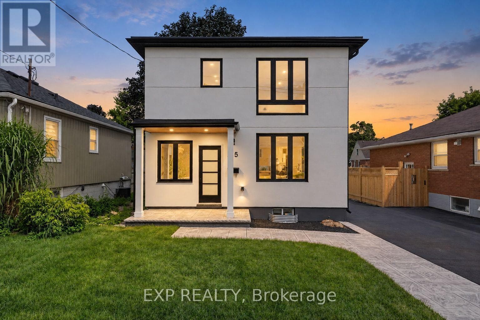 325 Queensdale Avenue